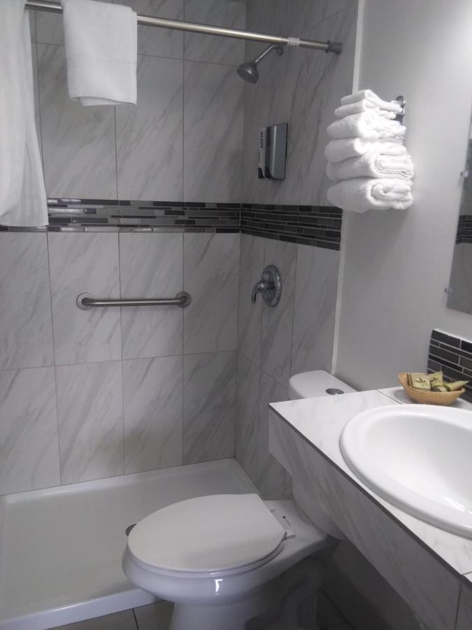 Modoc Inn Alturas Bagian luar foto