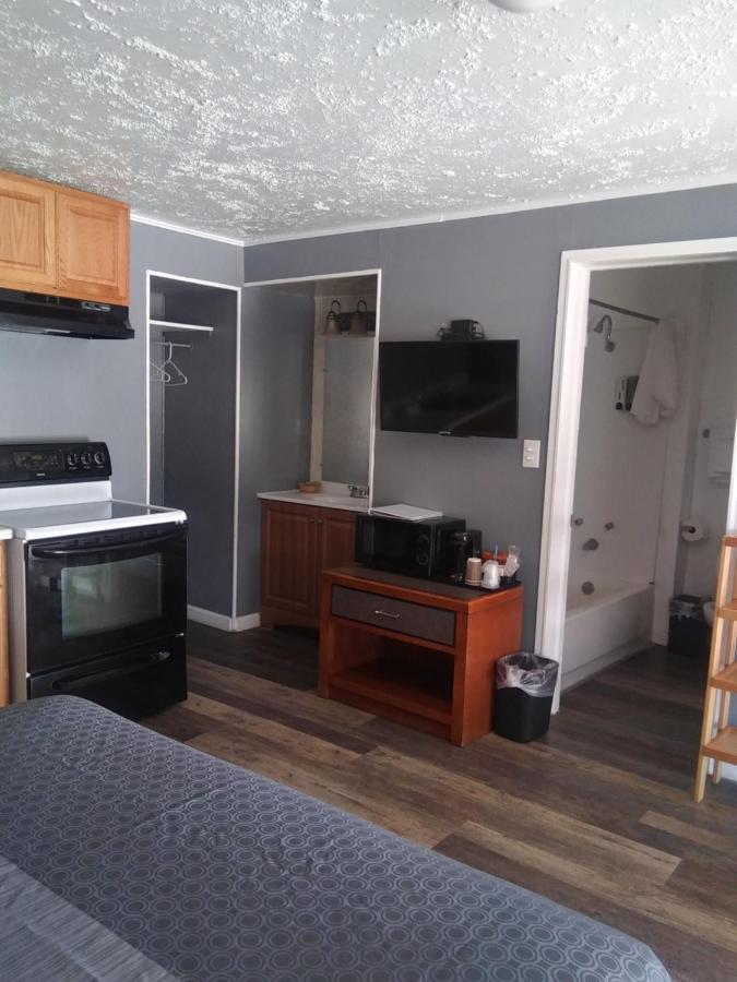 Modoc Inn Alturas Bagian luar foto