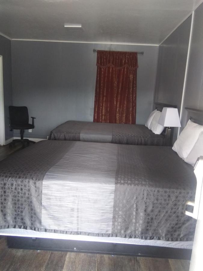 Modoc Inn Alturas Bagian luar foto