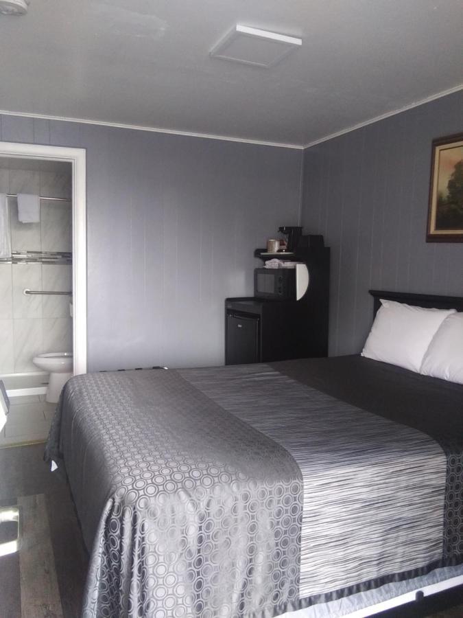 Modoc Inn Alturas Bagian luar foto