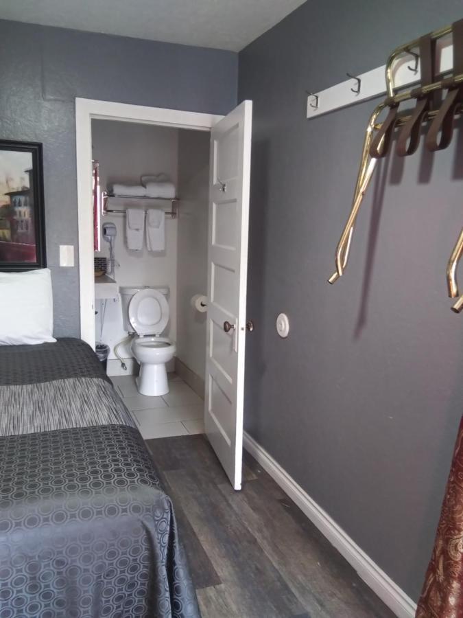 Modoc Inn Alturas Bagian luar foto